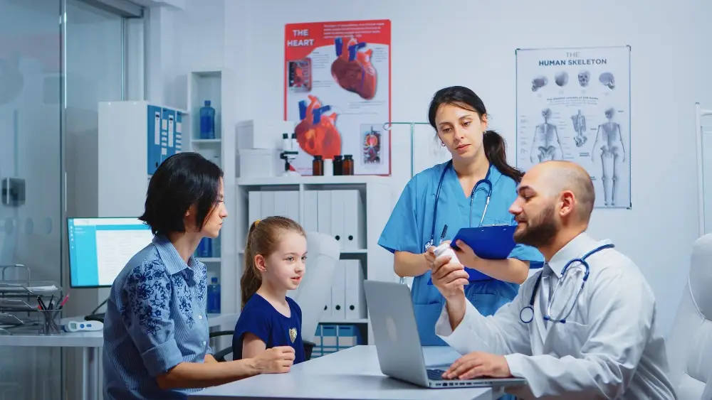 DHHS doctor taking reports